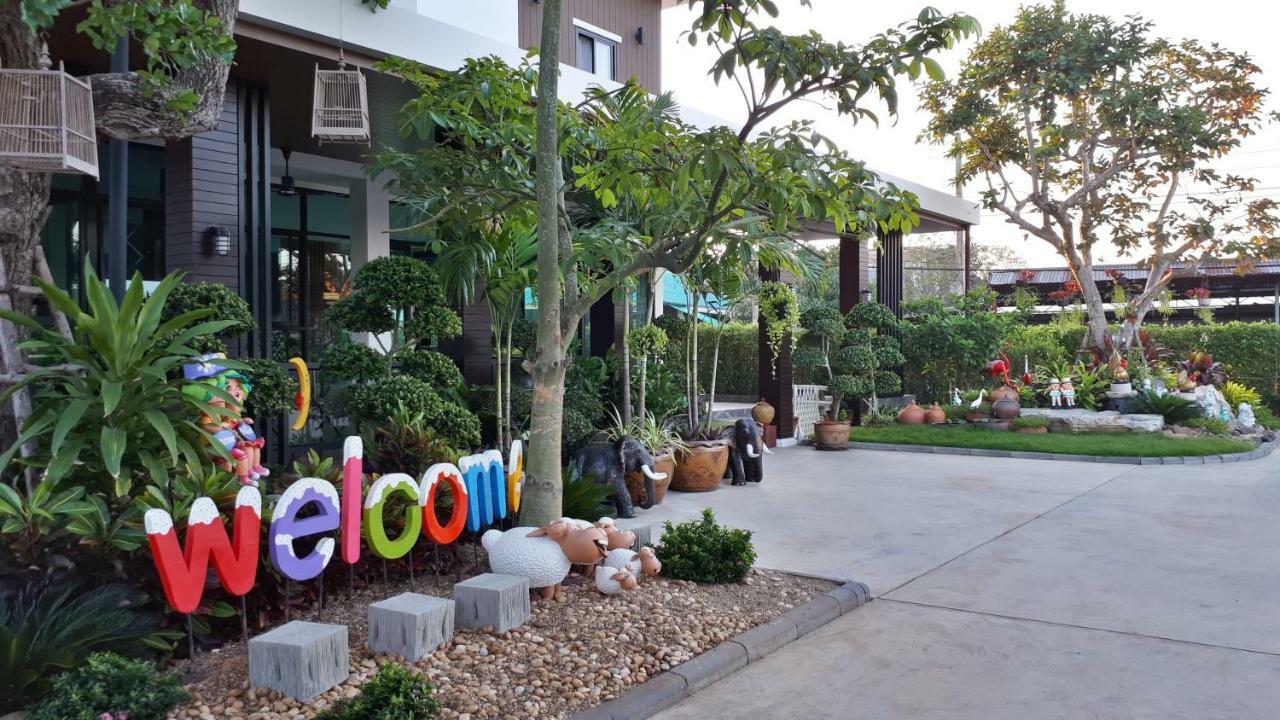 Baan Lita Aparthotel Phimai Exterior photo